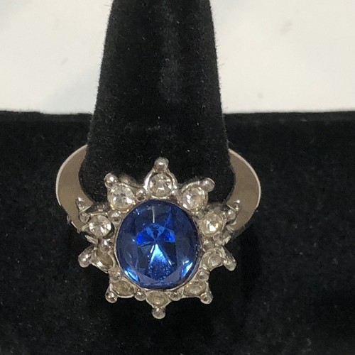Princess Diana Kate Middleton Created Blue/White Sapphire Ring - Replica SZ 8 - Picture 2 of 11