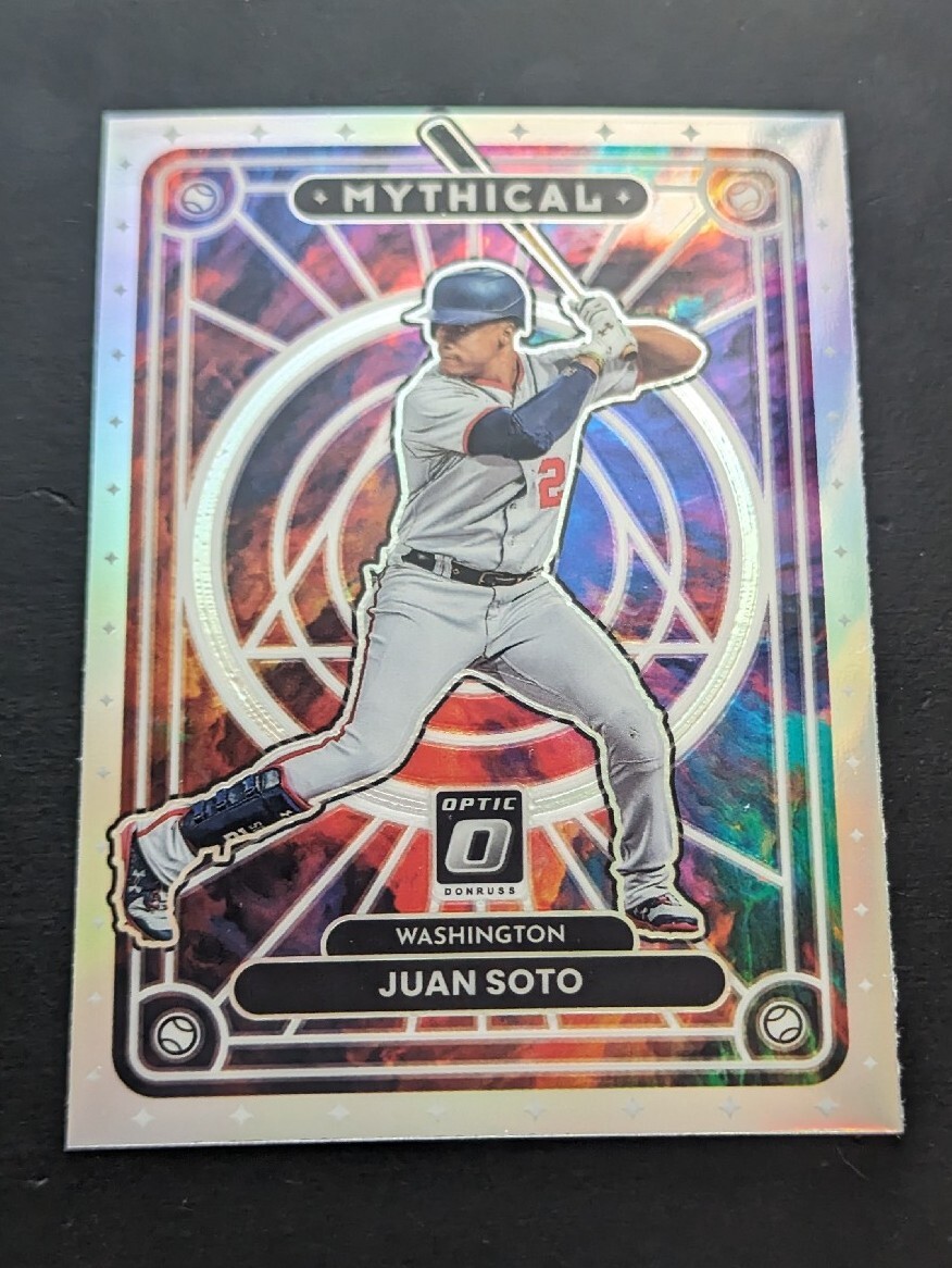 Juan Soto Nationals 2022 Panini Donruss Optic Mythical Silver Prizm #MTH-5 Card