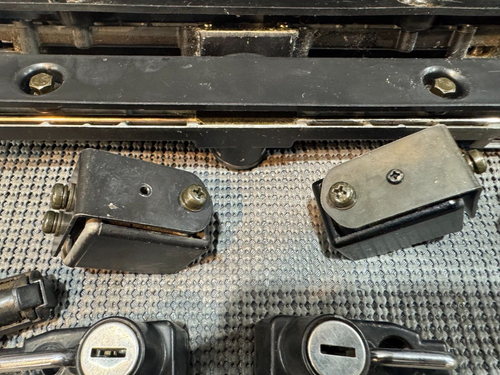 1983 Yamaha XVZ1200 XVZ 1200 Complete Lock & Key Replacement Kit RED DESC - Picture 13 of 15