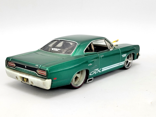 MAISTO PRO RODZ 1970 PLYMOUTH (ROAD RUNNER) GTX 1/24 RARE GREEN & WHITE STRIPES - Bild 9 von 22