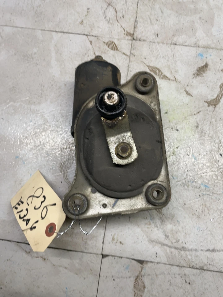 1998-2003 DODGE VAN 1500 SERIE Windshield Wiper Motor Front OEM - Image 4 of 4