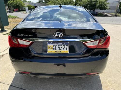 2013 Hyundai Sonata GLS PZEV - Picture 4 of 34