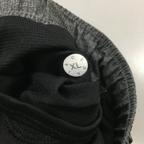 Pantalones Cortos Lululemon Para Hombres XL Gris Ejercicio Entrenamiento Forrados Cintura Elástica Bolsillo con Cremallera - Imagen 7 de 7
