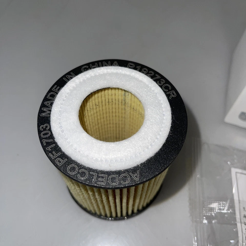 Filtro de aceite PF1703 AC Delco nuevo para Ford Escape Mazda 3 Tribute Fusion 5 Mariner Foto 4 de 4