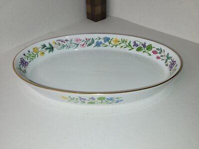 Royal Worcester 16'' Arcadia Oven To Table Oval Dish