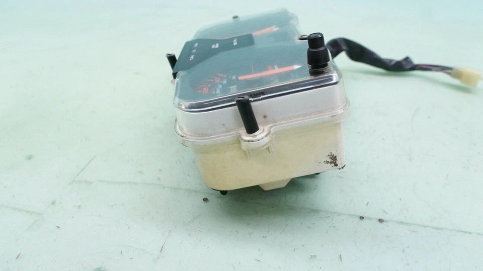 СПИДОМЕТР ТАХОМЕТР ДАТЧИК 1984-1986 HONDA VF500 ПЕРЕХВАТЧИК VF 500 *316 - Изображение 4 из 4