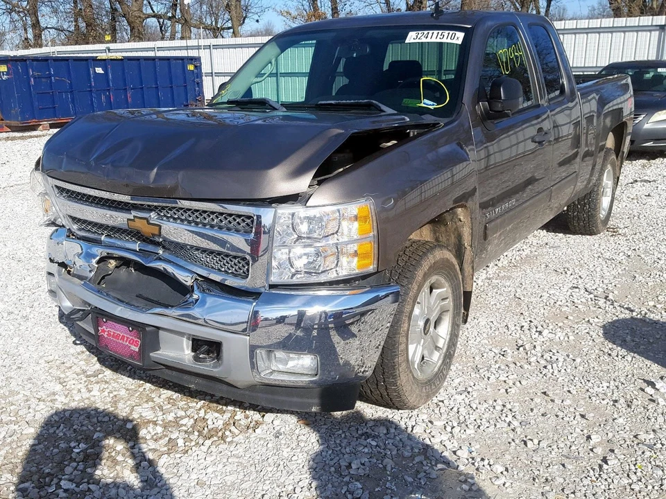 Used Fuel Tank fits: 2012 Chevrolet Silverado 1500 pickup classic style creased Foto 3 de 4