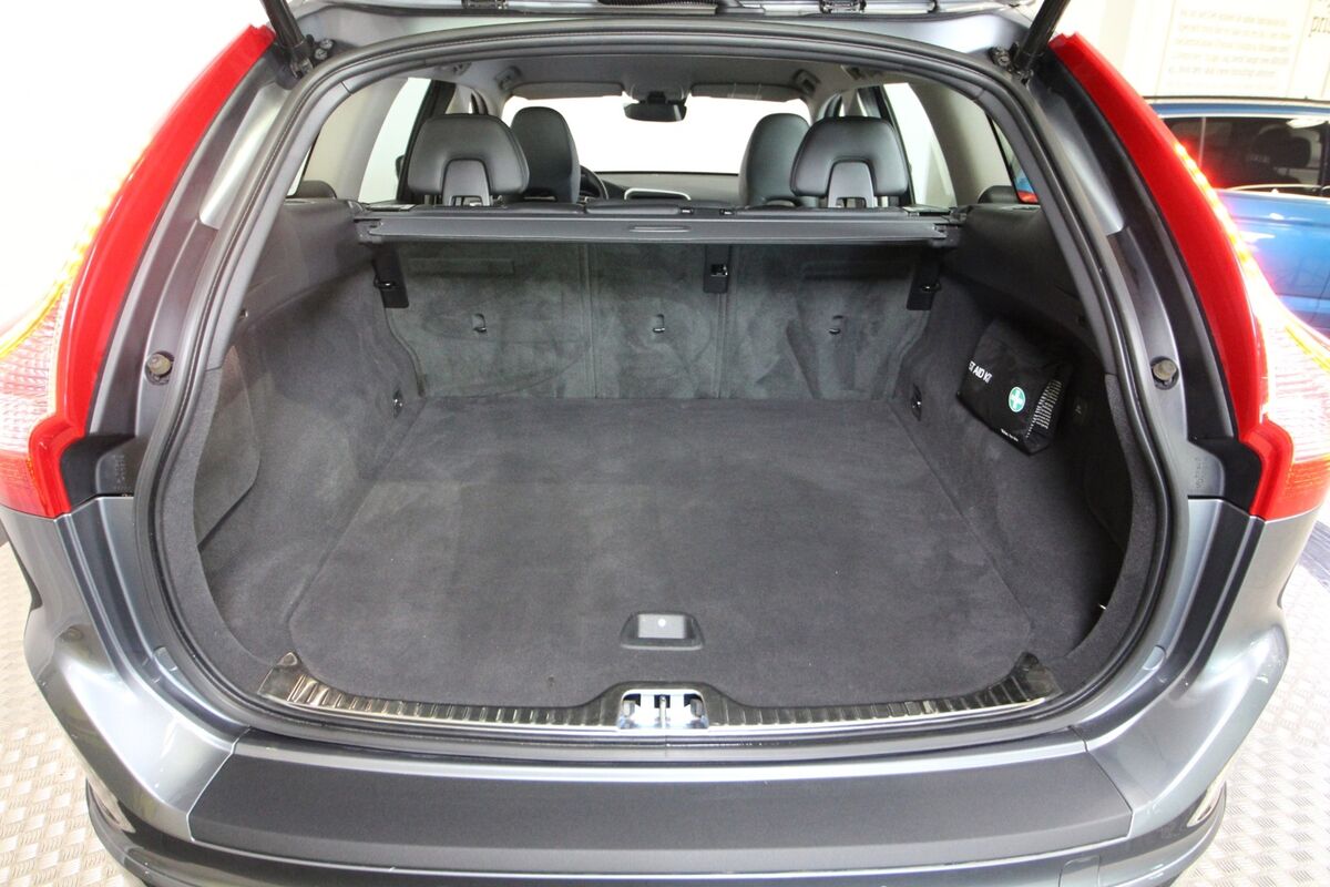 Volvo XC60 2,0 D4 190 Summum aut.