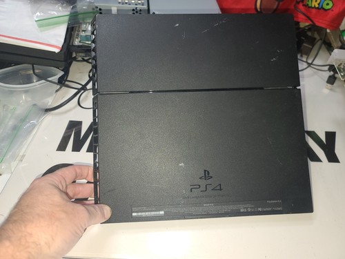 Sony PS4 CUH-1115A Estuche Inferior Etiquetado VACÍO Carcasa con Botón de Expulsión-Intacto-LEER - Imagen 3 de 17