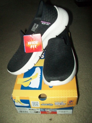 SKECHERS Slip-Ins SIZE 7.5 Black Memory Foam Go Walk Shoes NEW IN BOX WITH TAGS - Picture 2 of 5