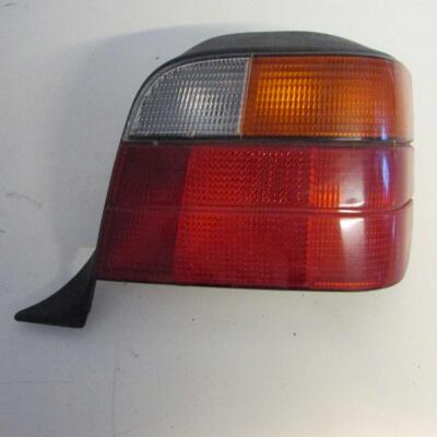 Rear lamp rh 8361078 8371936 for BMW SERIE 3 E36 1990-2001 used (13743)