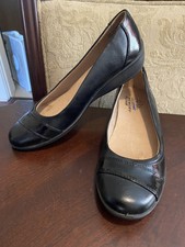lifestyle velocity shoes with memory foam