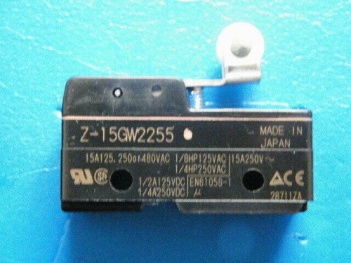 1PC omron Z-15GW2255-B - Picture 2 of 3