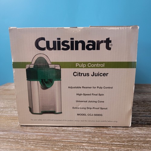 Cuisinart CCJ-500DG Pulp Control Citrus Juicer Brushed Stainless (New) - Picture 11 of 16