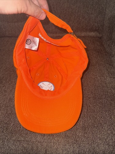 Vintage New York Knicks Foot Locker Exclusive Strap Back Hat Cap NBA Orange NWOT - Picture 2 of 4