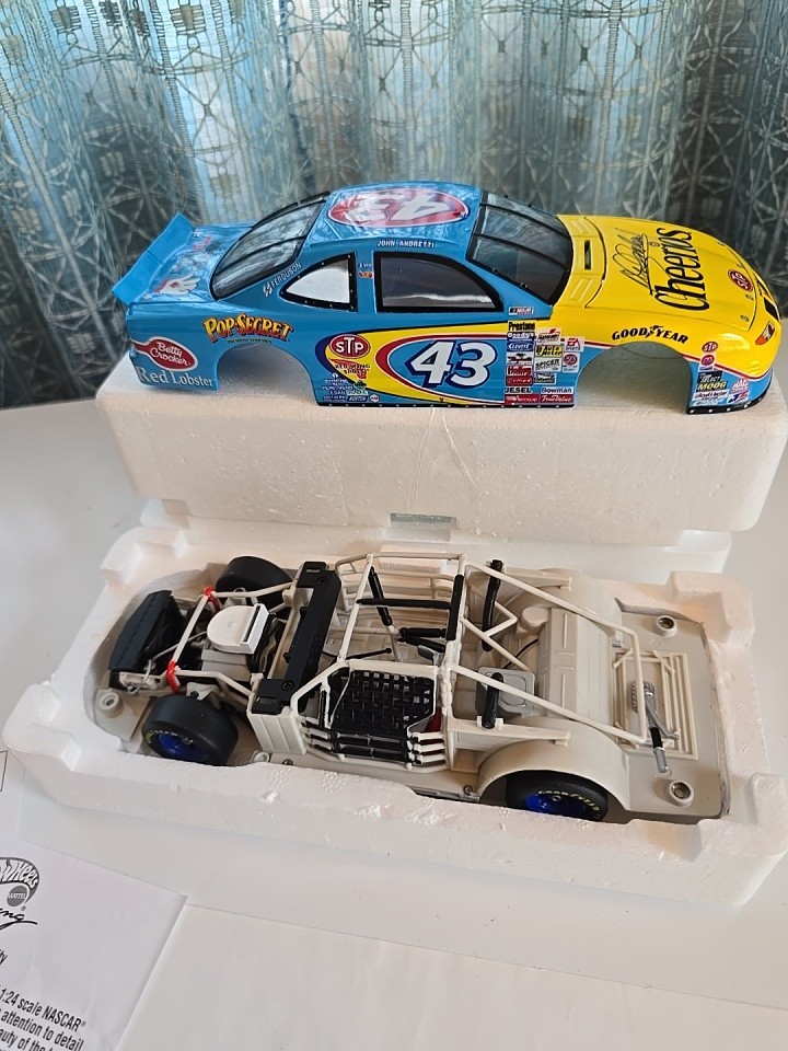 Picture 3 of 11