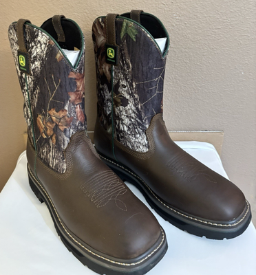 John Deere SKECHERS Waterproof Camo Rowood Moss Burrow Boots  display picture 3