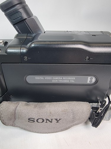 Sony DCR-TRV285E Digital8 8MM Camcorder C31:23 Error **SPARES OR REPAIR** - Picture 5 of 14