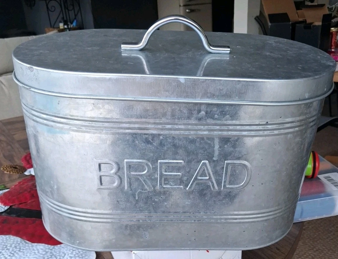 Anodized Steel Bread Box With Handle
Opens in a new window or tab