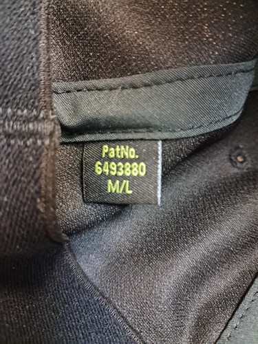 Under Armour Mütze schwarz Blitzing Größe M/L neu ohne Etikett - Bild 2 von 4