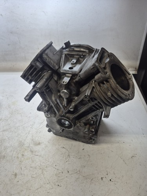 #ad BRIGGS AND STRATTON vanguard 303777 0127 01 ENGINE CYLINDER BLOCK 692543 $89.99