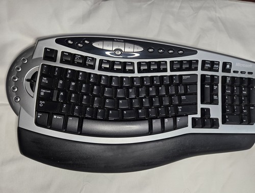 Microsoft Wireless Comfort Keyboard 4000 Model 1045 Ergonomische Tastatur (NUR) - Bild 1 von 5