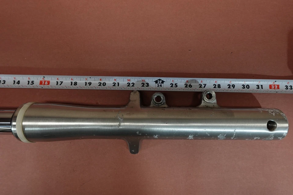 2007-2015 Yamaha VStar 1300 V Star XVS1300 Left Front Fork Suspension - Image 3 of 4