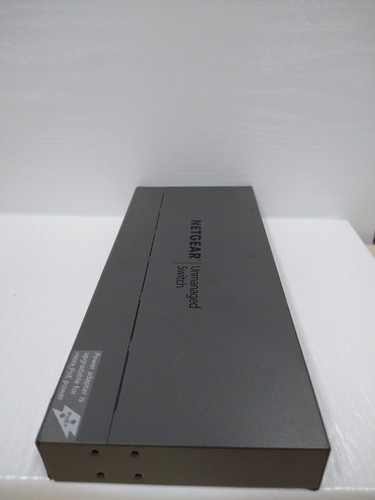 Netgear GS108LP 8-portowy niezarządzalny przełącznik PoE/ PoE+ Gigabit - szary - Zdjęcie 8 z 17