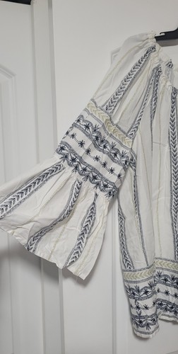 DRESSBARN Westport Size XL Bell Sleeve Top - Picture 3 of 5