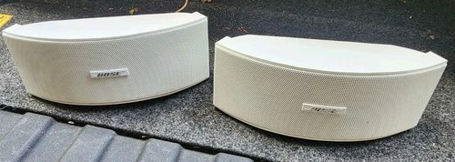 Pair of Bose 151 SE Environmental Speakers Outdoor Weatherproof 151SE White
