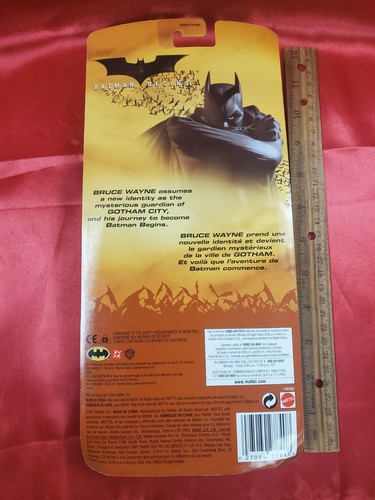 2005 Mattel DC - Batman Begins - Roto Blade , Power Punch Batman Figures - Picture 5 of 12