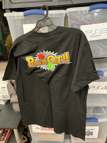 Extremely Rare AUTHENTIC ORIGINAL PUNCHOUT Nintendo Wii Poster With TShirt Prize - Picture 4 of 8