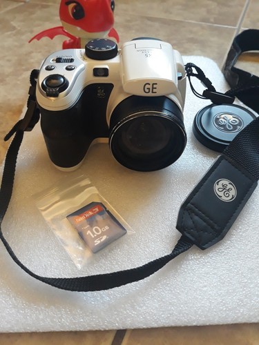 GE X5 Digital Camera 14.1 MP With 15x Optical Zoom & Image Stabilization-WHITE-