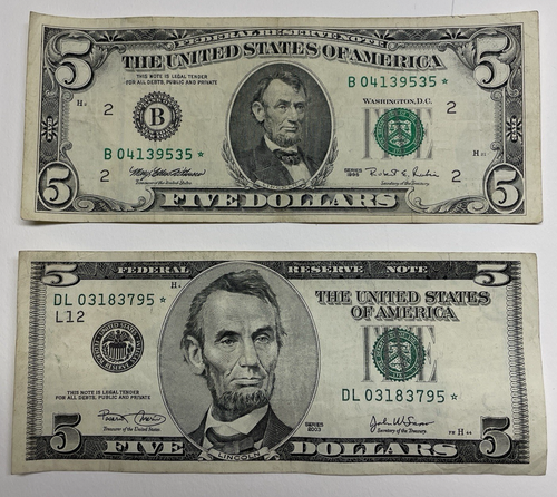2 verschiedene US$5 FRN's, beide STERNNOTEN 1999 & 2003, grüne Siegel, zirkuliert