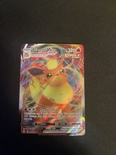Pokémon TCG Flareon VMAX Evolving Skies 018/203 Holo Ultra Rare
