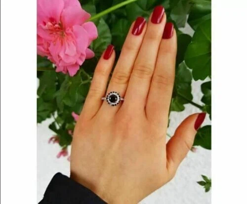 Anillo de propuesta de diamantes negros de corte redondo de 2,00 quilates de oro blanco macizo de 14 quilates talla 7 Foto 2 de 4