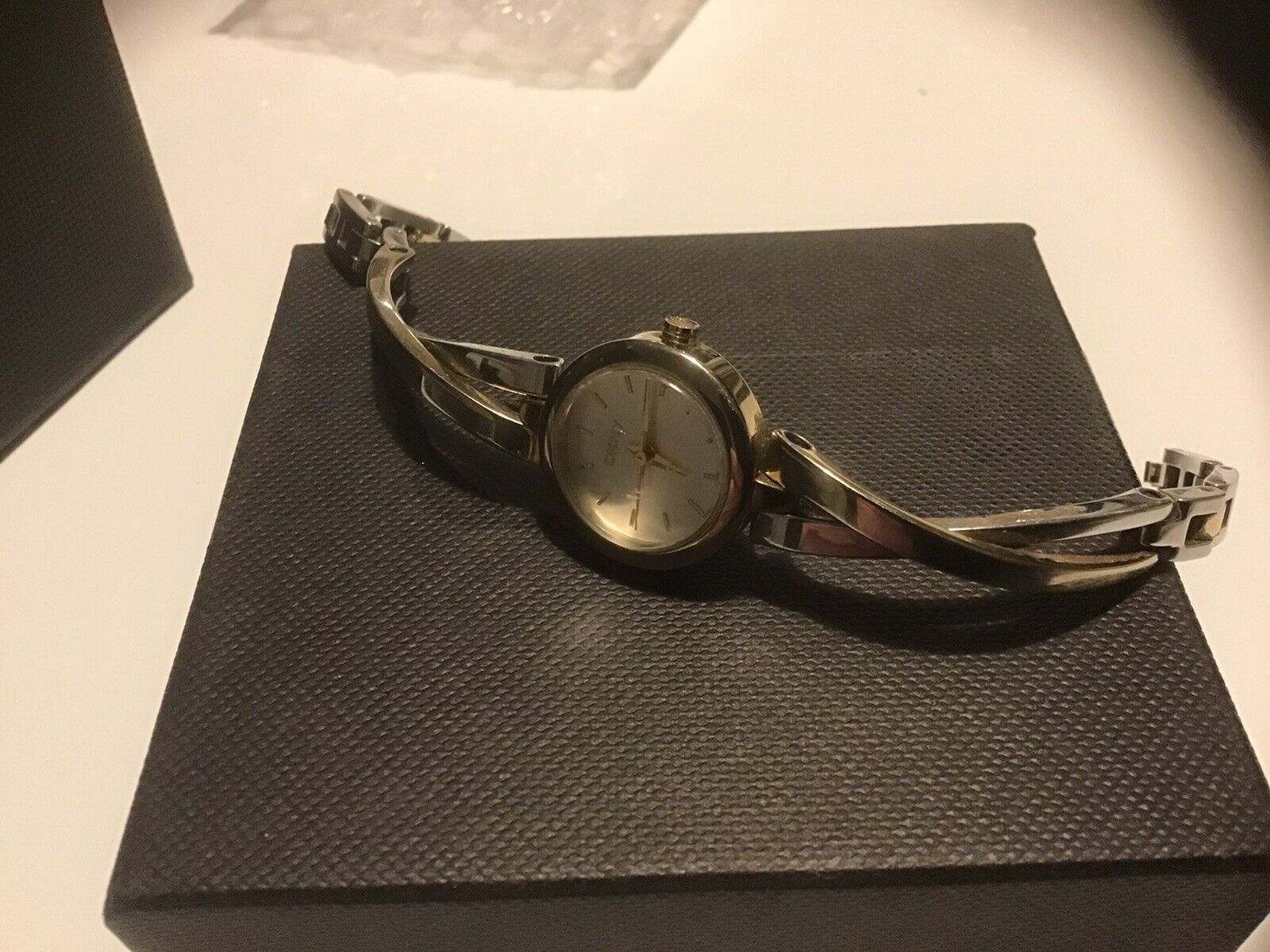 Picture 3 of 4