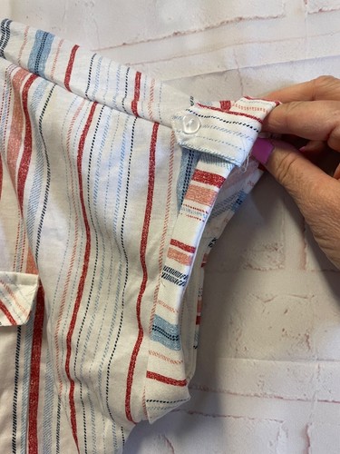 Eden & Olivia 1X Top rot blau gestreift auf weiß Knopfleiste Tasche Akzent - Bild 4 von 10