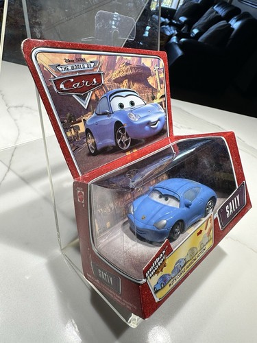 Disney Pixar The World Of Cars PULLBAX MOTOR Sally RARE - Picture 2 of 4
