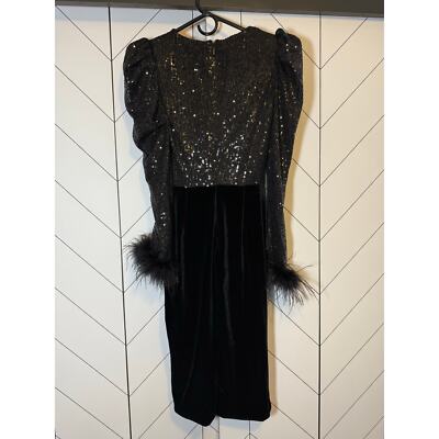 Lavish Alice Womens 4 Black Sequin Faux Fur Long Sleeve Velvet Draped Midi  Dress | eBay