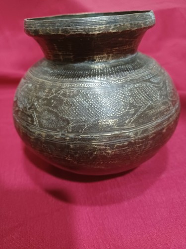 Antique Lota Puja Bronze Pot engraved asetic sadhu Rare Hindu India - Bild 2 von 5