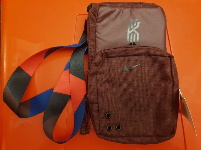 kyrie backpack 2018