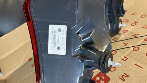 BMW 6-Series F06 F12 F13 Rear Tail Light Left Driver Side 2014 LED USA - Picture 6 of 7