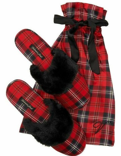 Pantuflas Victorias Secret Satén Cuadros Imitación Piel Acogedoras Deslizantes Con Bolsa de Satén Nuevo - Imagen 2 de 4