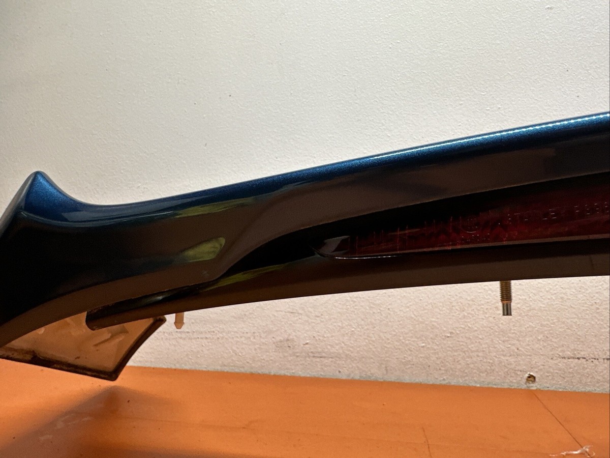 C-West Premium White Pearl Rear Spoiler w/ Brake Light Light