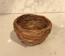 Lot of 12 Natural Twig Grass Nests for Favors or Crafts Appro. 2.5 Inch Diameter