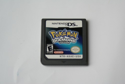 Nintendo DS Game Cartridge: Pokemon Diamond Version (NTR-ADAE-USA) - Works Great