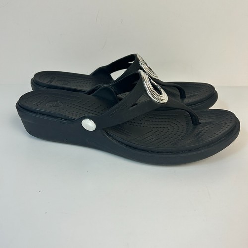 Crocs Sandals Womens 8 Black Sanrah Silver Ring Thong Wedge Flip Flops - Picture 6 of 11