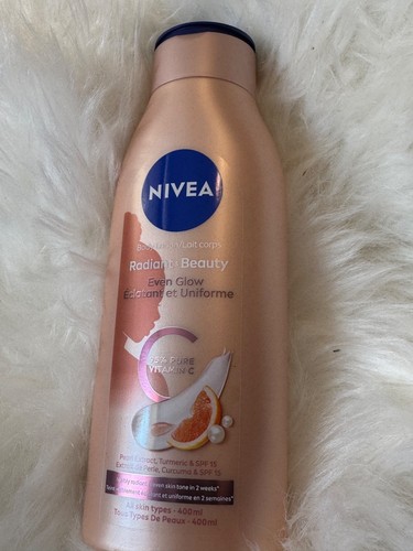 NIVEA Radiant & Beauty Even Glow tone in 2 weeks Pearl Extract Body Lotion 400ML - Picture 3 of 3