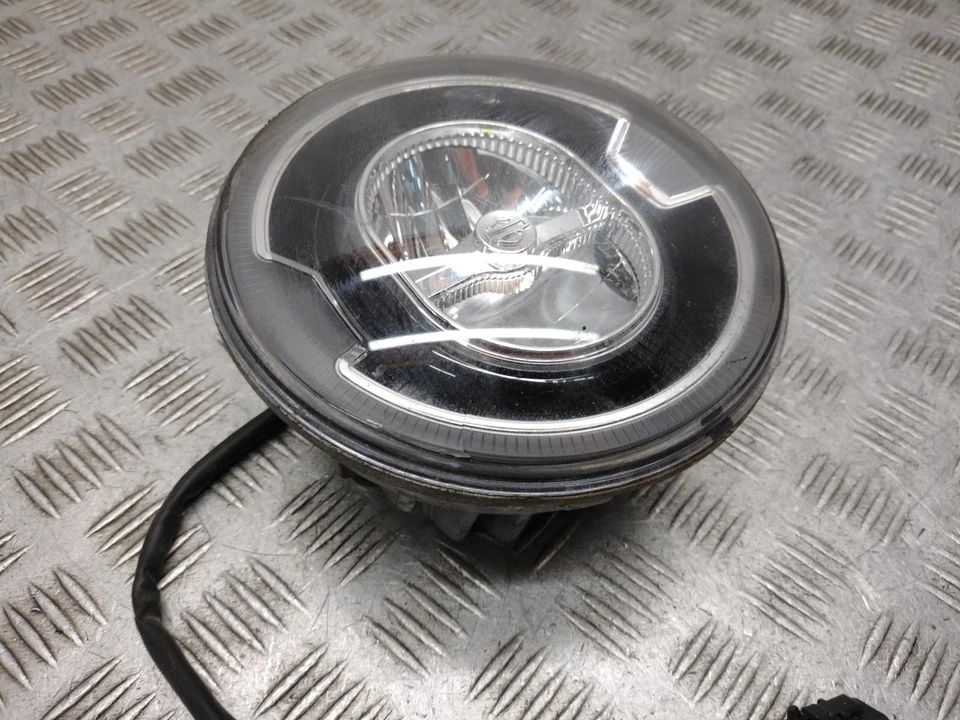 Faros Harley Davidson Sport Glide FLSB (1745cc) 2023 Foto 3 de 4